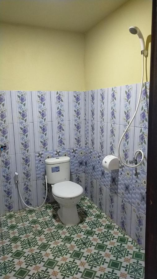 Andira Homestay ลาบวนบาโจ ภายนอก รูปภาพ